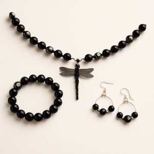 Elegant Black and Silver Jewelry Set